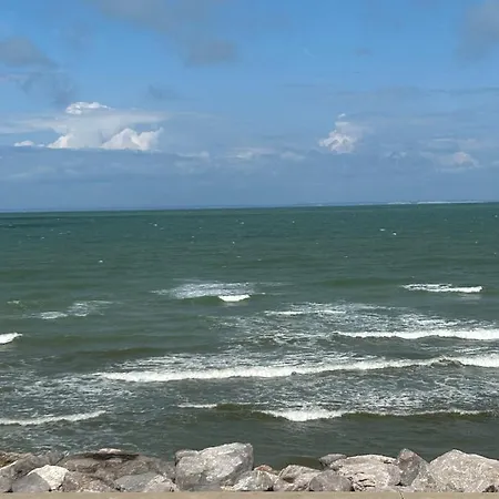 アパート La Pause 800 ウィッサン